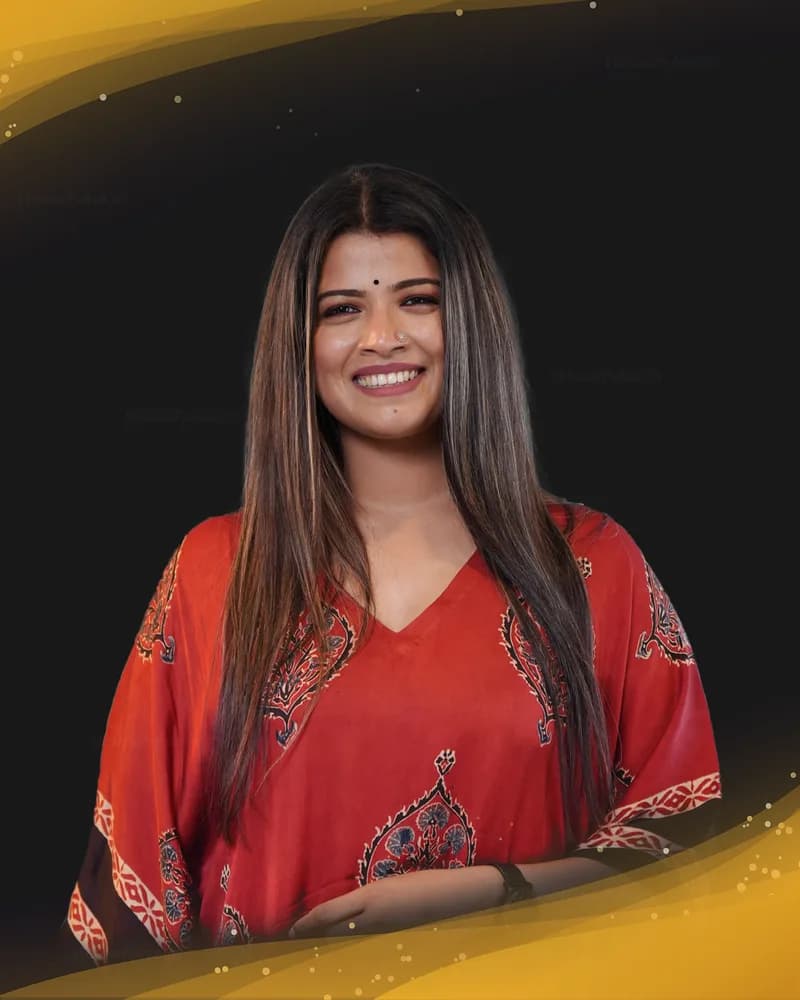 Amrutha Suresh, Singer, RJ