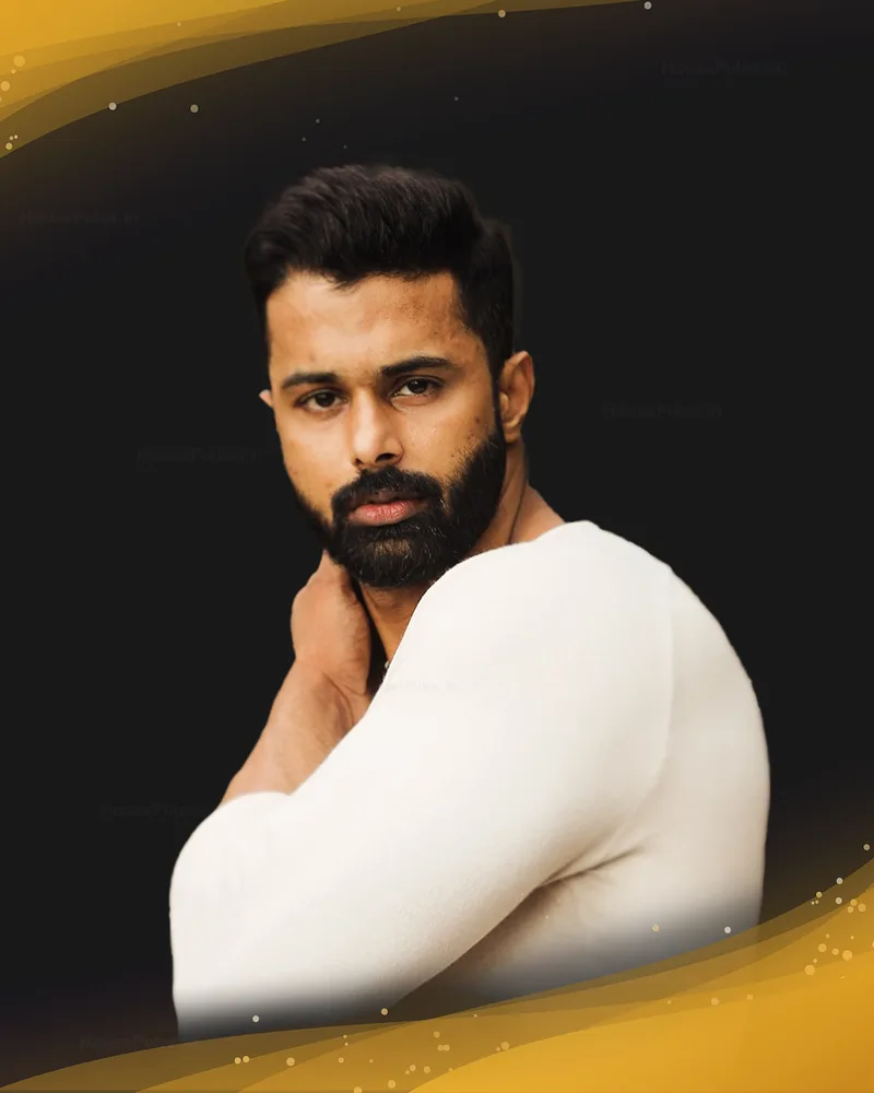 Sujo Mathew, Model, Former Merchant Navy Officer